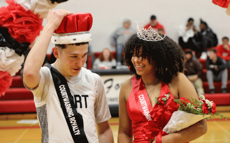 CROWNING. Smiling with excitement, Seniors Chase Stumfoll (L) and Tatyana Blankenship (R) share a moment after they were named Courtwarming King and Queen. Stumfoll and Blankenship are both involved in Student Council along with other sports and activities. “I felt very loved and appreciated by my peers after winning,” Blankenship said Via Snapchat. 